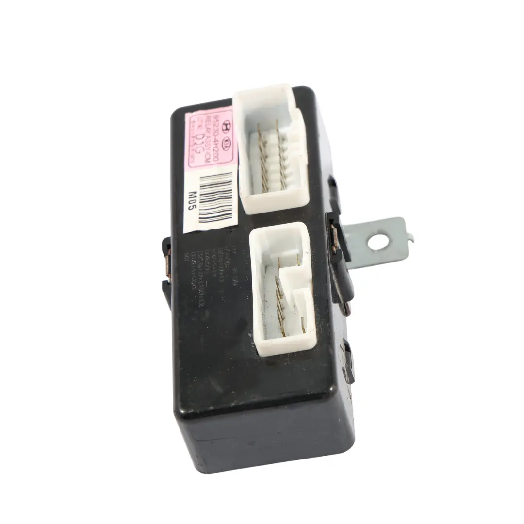 Module De Relais Iload ECU pour Hyundai I800 à propos du numéro de pièce 95230-4H200 Hyundai I800 Module De Relais Iload ECU - SKU 95230-4H200 - Numéro de pièce 95230-4H200