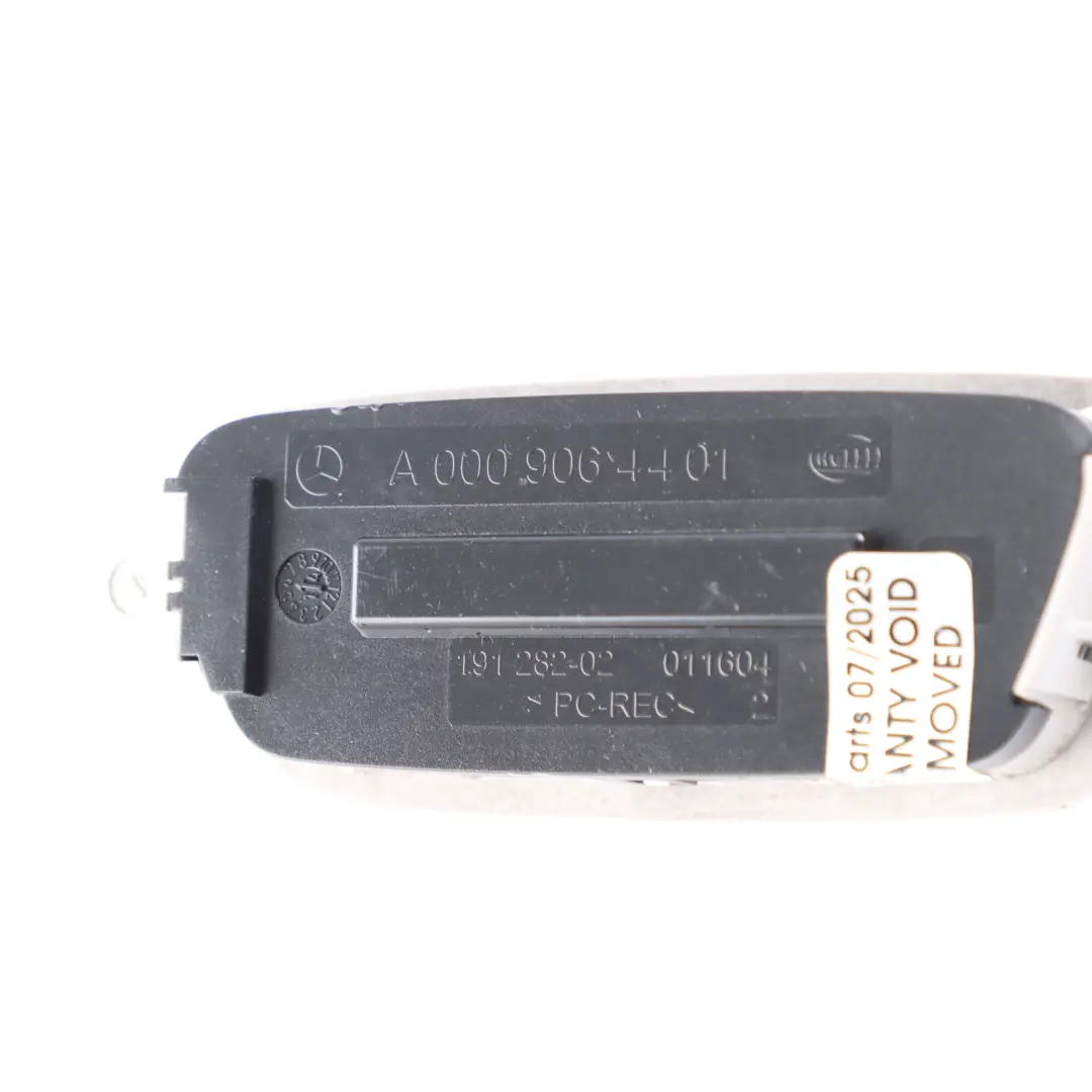 Luz Interior Portón Trasera Derecha Gris para Mercedes S205 con número de pieza A0009064401 Mercedes S205 Luz Interior Portón Trasera Derecha Gris - SKU A0009064401-1 - Número de pieza A0009064401
