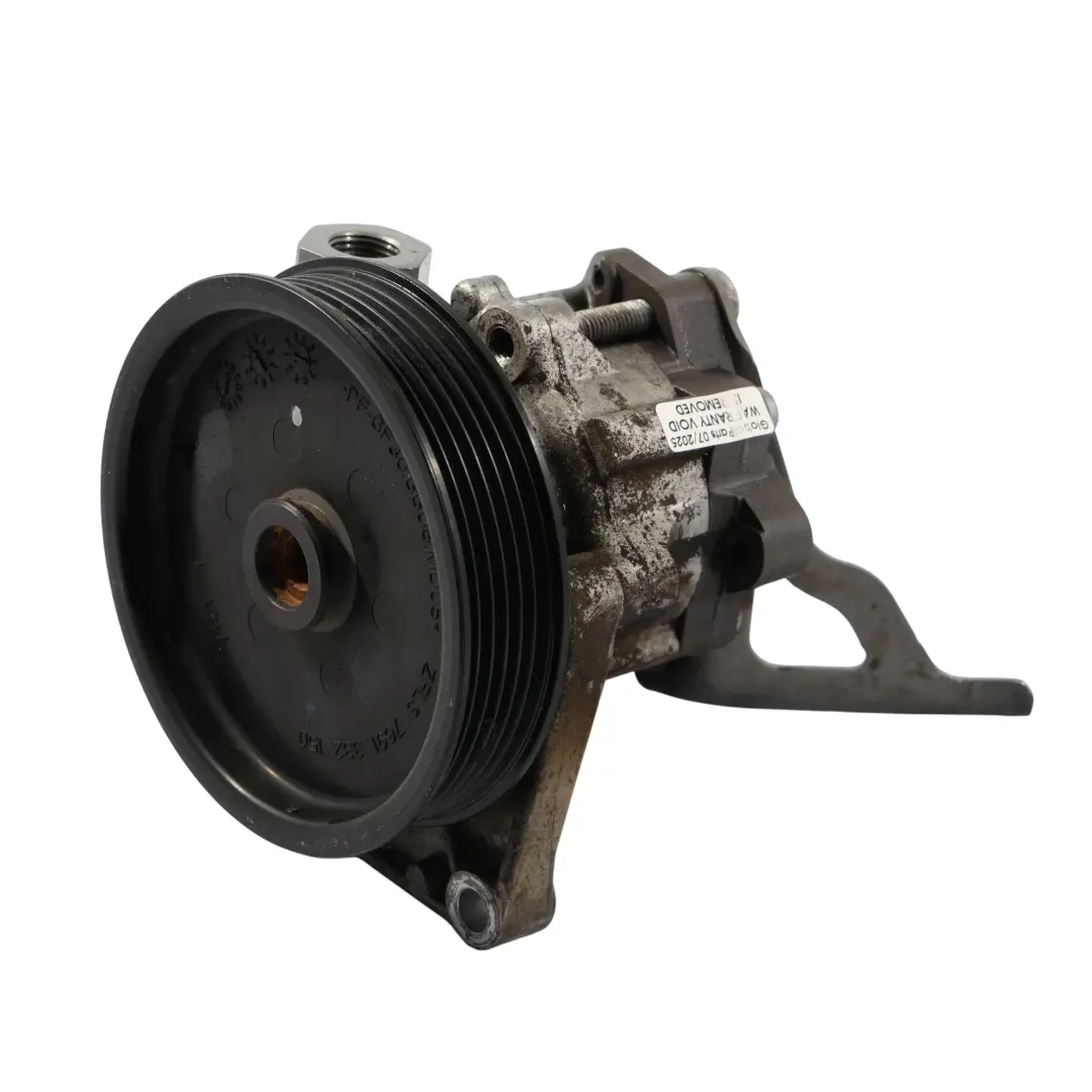 Mercedes W639 W906 Diesel Power Steering Pump Mechanical Oil Unit A0064661701 - SKU A0064667801-3 - Part number A0064667801