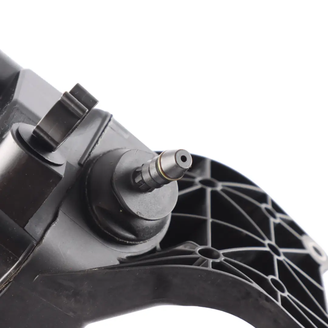 Oil Separator Breather AMG 45 to Mercedes W176 C117 X156 Engine with Part number A1330105600 Mercedes W176 C117 X156 Engine Oil Separator Breather AMG 45 - SKU A1330105600 - Part number A1330105600