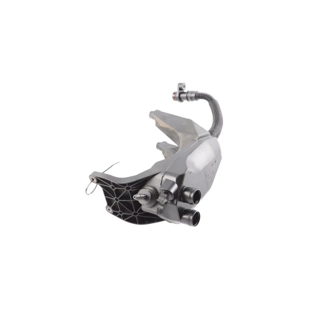 Mercedes W176 C117 X156 Separator Oleju Silnikowego AMG 45 - SKU A1330105600 - Numer Części A1330105600