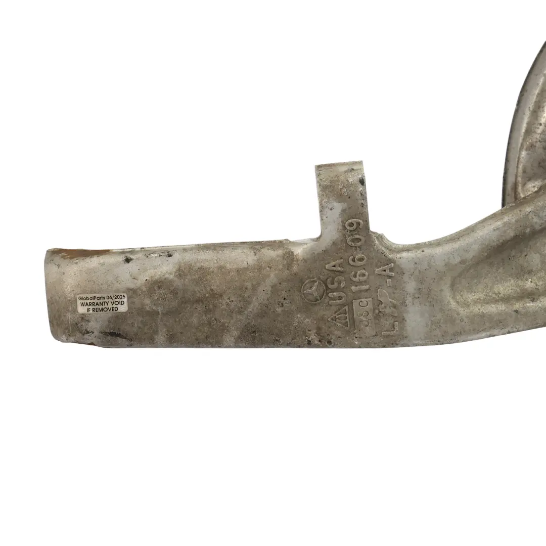 Portamanguetas Delantero Izquierdo para Mercedes ML W166 con número de pieza A1663300920 Mercedes ML W166 Portamanguetas Delantero Izquierdo - SKU A1663300920-2 - Número de pieza A1663300920