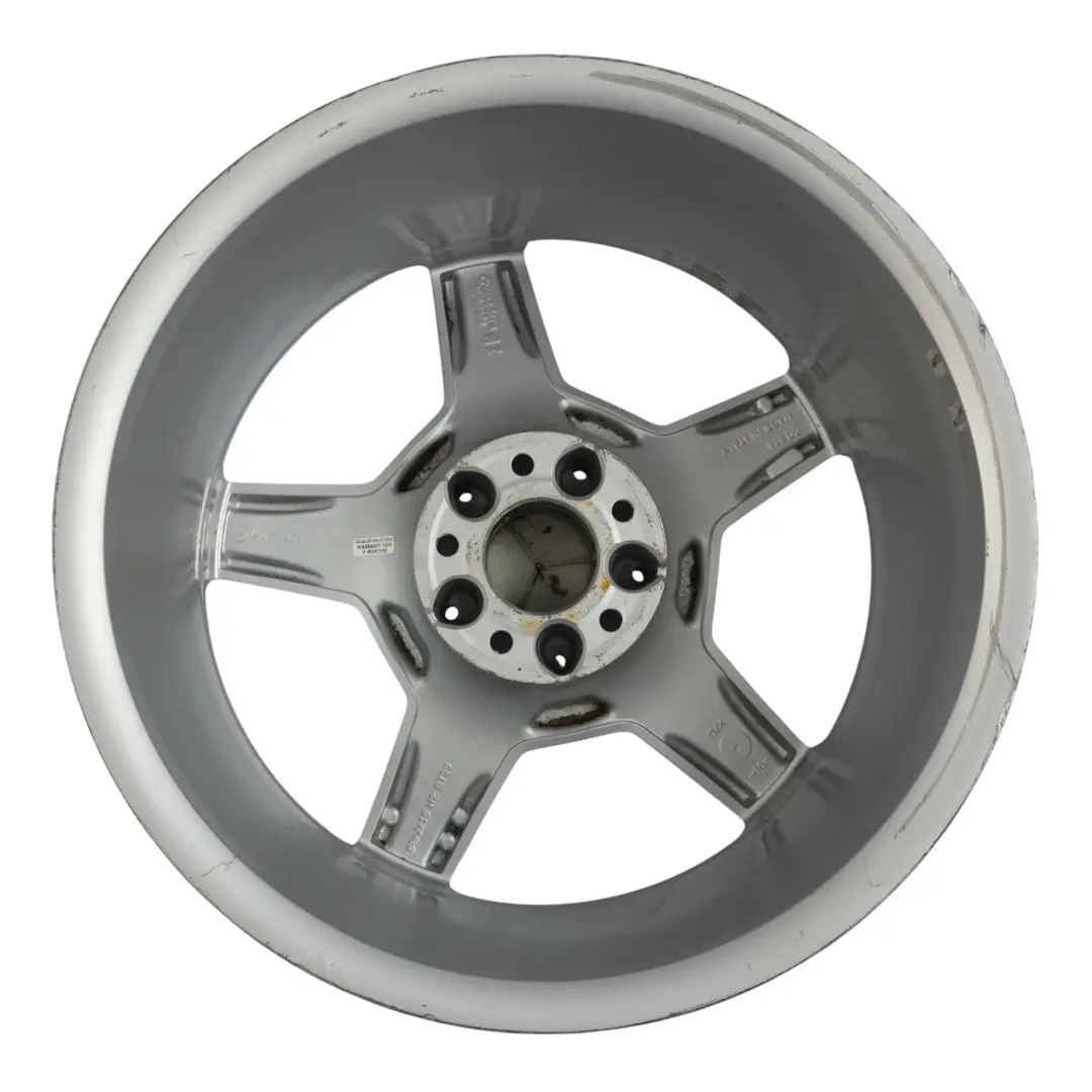 Jante arrière alliage argenté 18" 8,5J ET:30 pour Mercedes R171 C209 AMG à propos du numéro de pièce A1714011702 Mercedes R171 C209 AMG Jante arrière alliage argenté 18" 8,5J ET:30 - SKU A1714011702-2 - Numéro de pièce A1714011702