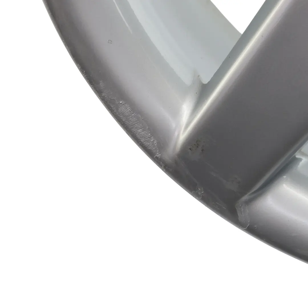 Jante Arrière Alliage Argent 18" 8,5J ET:30 pour Mercedes R171 C209 AMG à propos du numéro de pièce A1714011702 Mercedes R171 C209 AMG Jante Arrière Alliage Argent 18" 8,5J ET:30 - SKU A1714011702-4 - Numéro de pièce A1714011702