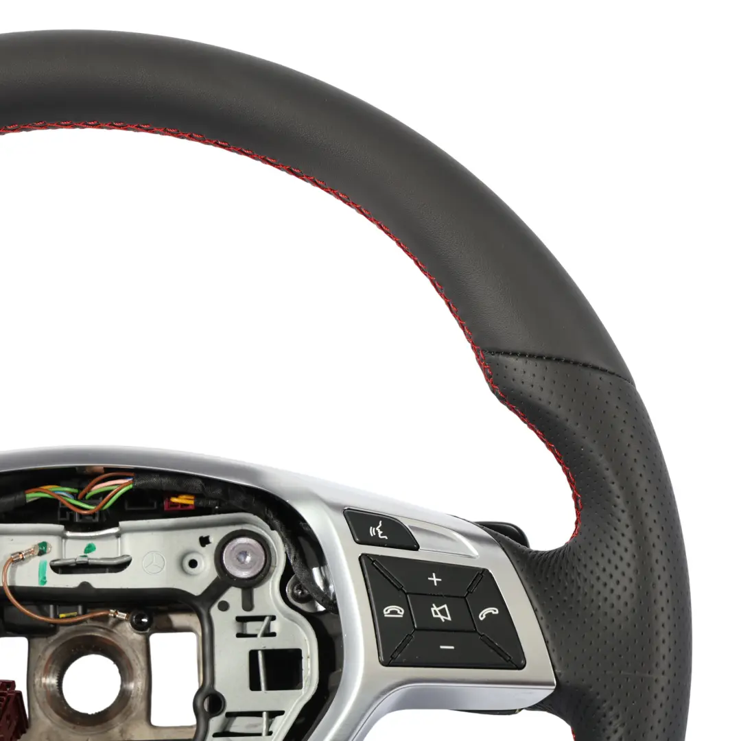 Mercedes W204 W212 Volante AMG Sport NUEVO Cuero Negro Sport Palanca de Cambio - SKU A1724604203-2 - Número de pieza A1724604203
