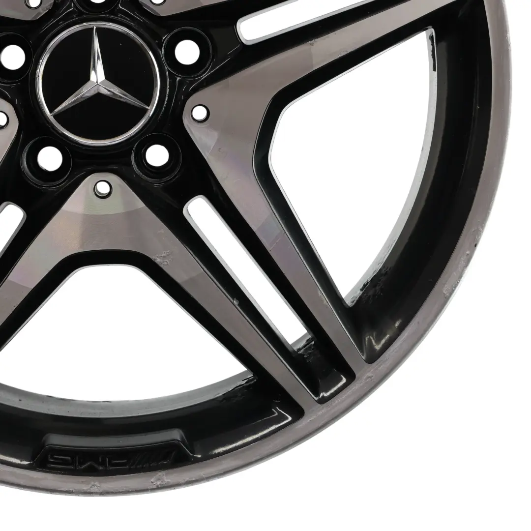 Jante Alliage 18" 5 Double rayon ET:52 7.5J pour Mercedes W176 W246 AMG à propos du numéro de pièce A1764010302 Mercedes W176 W246 AMG Jante Alliage 18" 5 Double rayon ET:52 7.5J - SKU A1764010302-2 - Numéro de pièce A1764010302