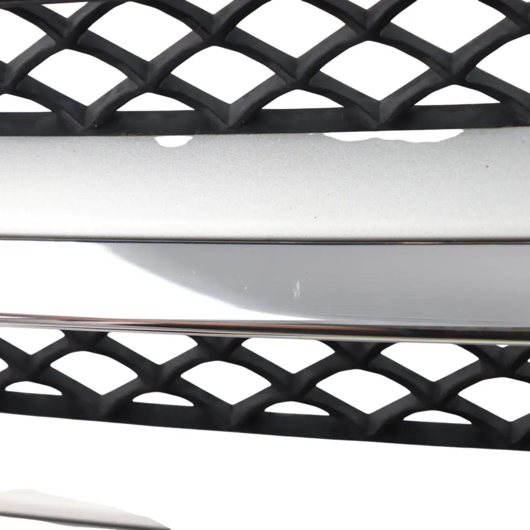 Atrapa Grill Chłodnicy Maski Przód Chrom do Mercedes W176 o numerze A1768880260 Mercedes W176 Atrapa Grill Chłodnicy Maski Przód Chrom - SKU A1768880260 - Numer Części A1768880260