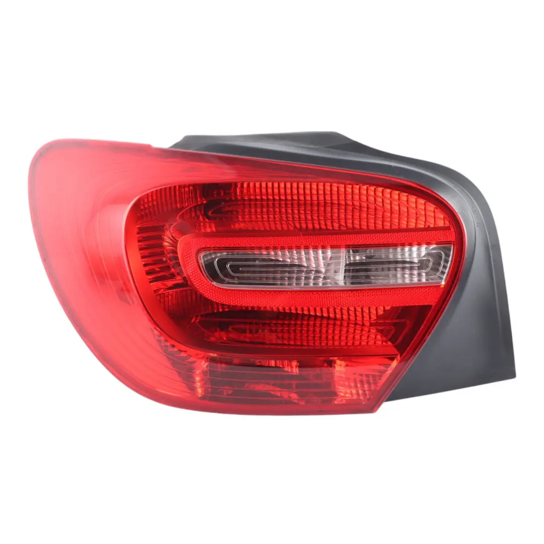Piloto trasero Izquierda Luz trasera Panel lateral para Mercedes W176 con número de pieza A1769060100 Mercedes W176 Piloto trasero Izquierda Luz trasera Panel lateral - SKU A1769060100-2 - Número de pieza A1769060100