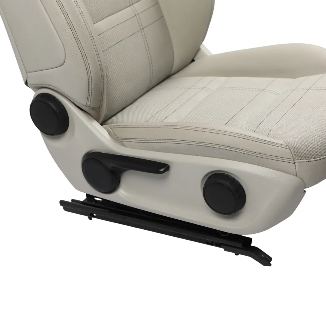 Mercedes W176 Vordersitz Sport Rechts Leder/Stoff - SKU A1769108401-1 - Teilenummer A1769108401