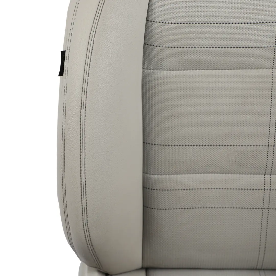 Vordersitz Sport Rechts Leder/Stoff für Mercedes W176 mit Teilenummer A1769108401 Mercedes W176 Vordersitz Sport Rechts Leder/Stoff - SKU A1769108401-1 - Teilenummer A1769108401