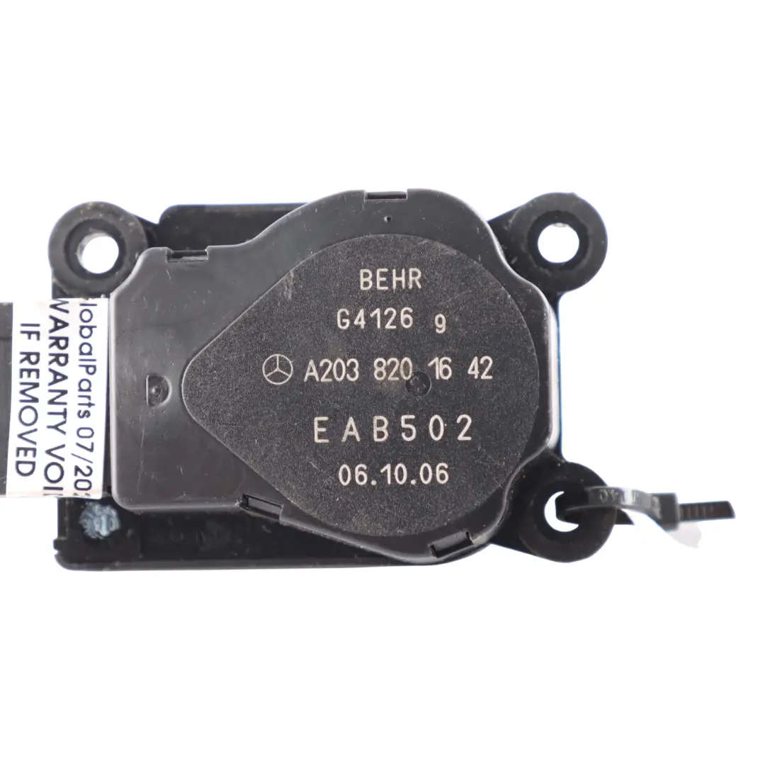 Flap Actuator Mercedes W163 W203 W211 BEHR Heater Motor to with Part number A2038201642 Flap Actuator Mercedes W163 W203 W211 BEHR Heater Motor - SKU A2038201642 - Part number A2038201642