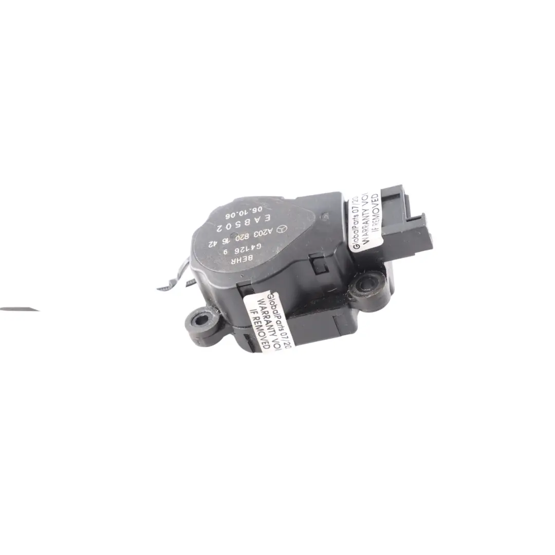 Klappenstell Motor Mercedes W163 W203 W211 BEHR Heizungsmotor für mit Teilenummer A2038201642 Klappenstell Motor Mercedes W163 W203 W211 BEHR Heizungsmotor - SKU A2038201642 - Teilenummer A2038201642
