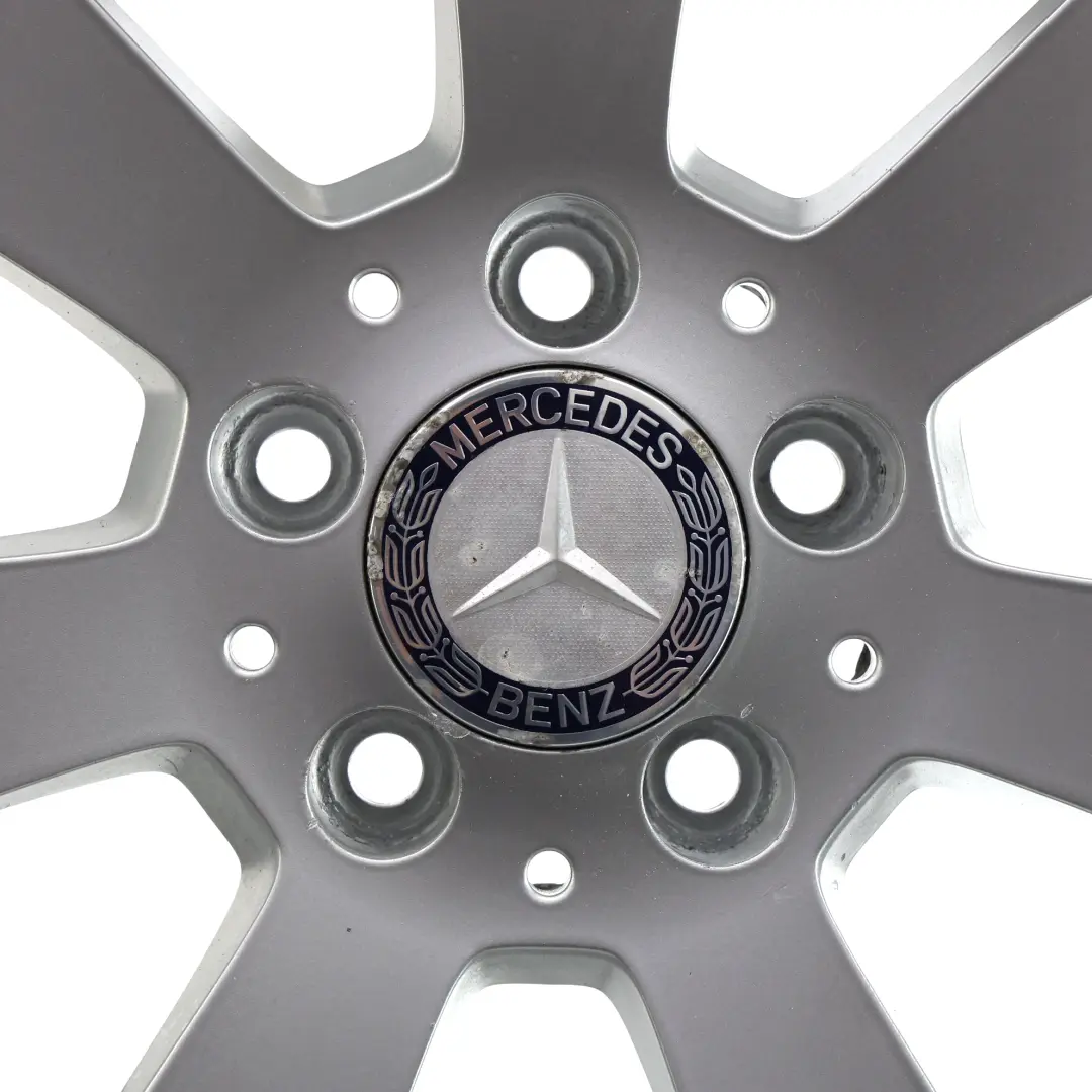 Mercedes W204 Argento 7 Fori Cerchio In Lega 16" ET:43 7J - SKU A2044011102-2 - Numero di parte A2044011102