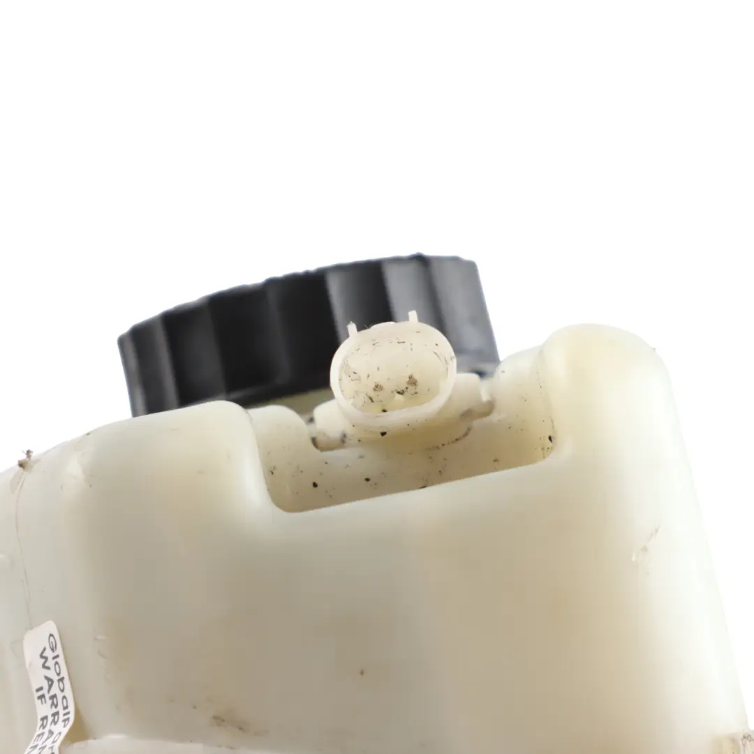 Brake Servo Master Cylinder Booster Unit to Mercedes W204 with Part number A2044031230 Mercedes W204 Brake Servo Master Cylinder Booster Unit - SKU RHD-A2044031230 - Part number A2044031230