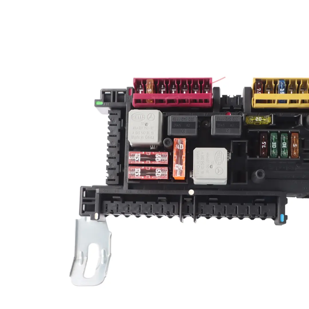 Mercedes W204 SAM Módulo Unidad Control Caja Fusibles Relé Trasero - SKU A2049060105-1 - Número de pieza A2049060105