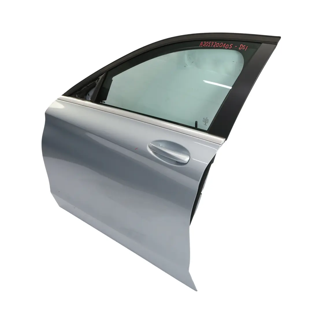 Drzwi Lewe Przednie Diamond Silver Srebrny Metalik - 988 do Mercedes W205 o numerze A2057200105 Mercedes W205 Drzwi Lewe Przednie Diamond Silver Srebrny Metalik - 988 - SKU A2057200105-DSI - Numer Części A2057200105