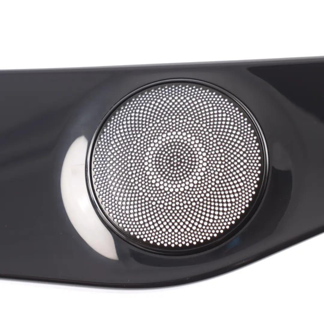 Cache Haut Parleur De Porte Avant Gauche pour Mercedes W205 C253 à propos du numéro de pièce A2057200122 Mercedes W205 C253 Cache Haut Parleur De Porte Avant Gauche - SKU A2057200122 - Numéro de pièce A2057200122