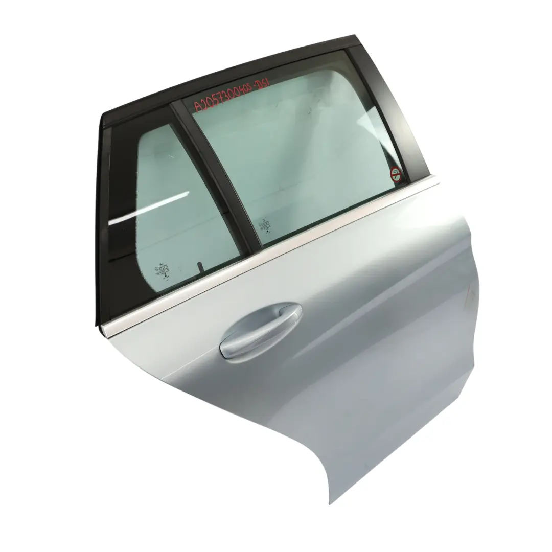 Porta Posteriore Destra Diamond Silver Metallic - 988 per Mercedes S205 con numero di parte A2057300405 Mercedes S205 Porta Posteriore Destra Diamond Silver Metallic - 988 - SKU A2057300405-DSI1 - Numero di parte A2057300405
