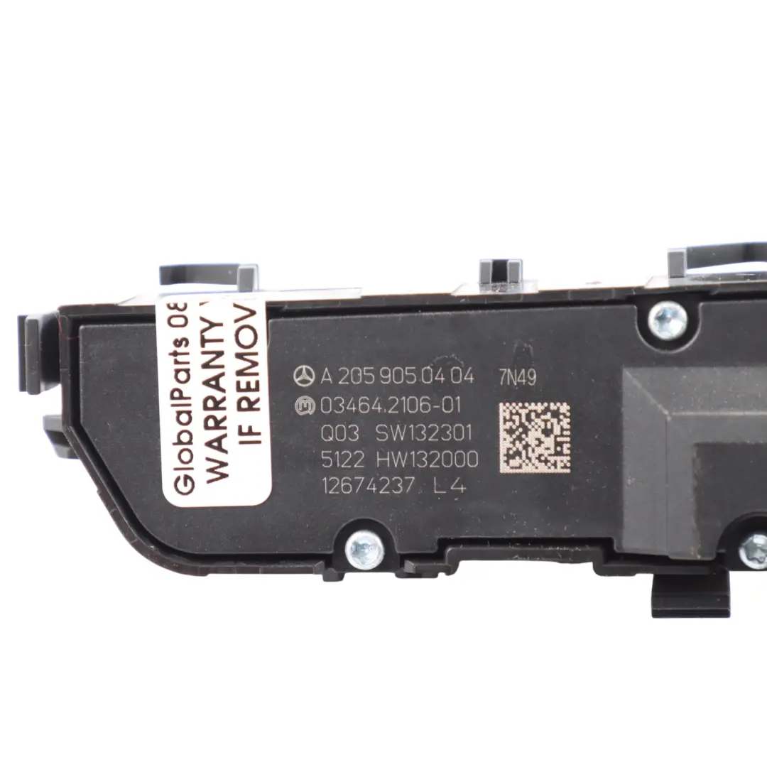 W253 Sitzheizungsschalter Steuerknopf Vorne Rechts für Mercedes W205 mit Teilenummer A2059050404 Mercedes W205 W253 Sitzheizungsschalter Steuerknopf Vorne Rechts - SKU A2059050404 - Teilenummer A2059050404