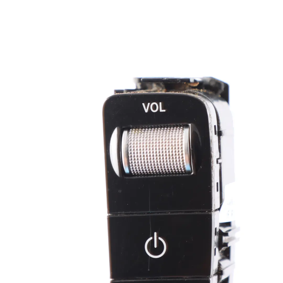 Mittel Konsole Schalter Audio Lautstärke Power ON/OFF für Mercedes W205 mit Teilenummer A2059059306 Mercedes W205 Mittel Konsole Schalter Audio Lautstärke Power ON/OFF - SKU A2059059306 - Teilenummer A2059059306