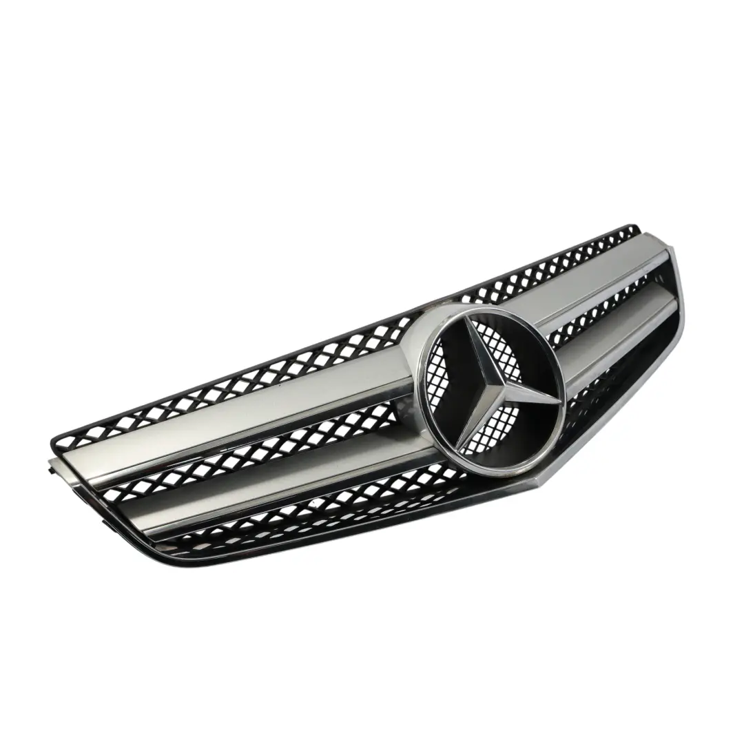 Mercedes W207 A207 C207 AMG Griglia Coperchio Anteriore Cofano A2078880283 - SKU A2078800283 - Numero di parte A2078800283