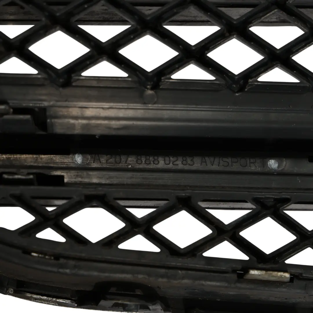Mercedes W207 A207 C207 AMG Griglia Coperchio Anteriore Cofano A2078880283 - SKU A2078800283 - Numero di parte A2078800283