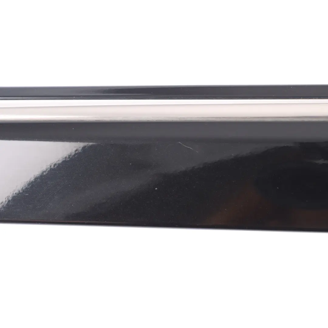 Mercedes CLK C209 Moldura Delantera Izquierda Negro Obsidiana 197 - SKU A2096901182-OB - Número de pieza A2096901182