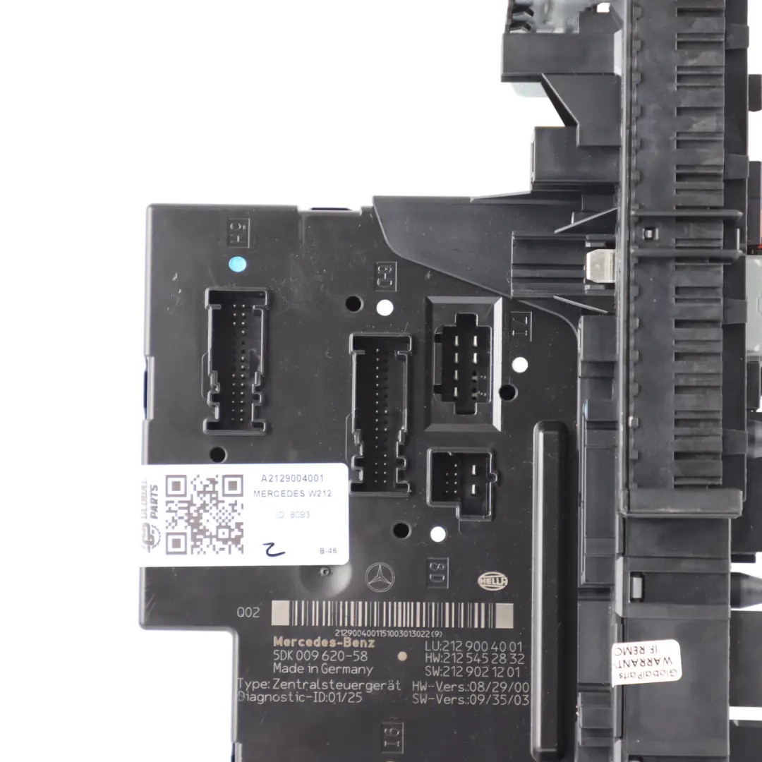 Scatola Fusibili Centralina Modulo SAM Relè per Mercedes W212 con numero di parte A2129004001 Mercedes W212 Scatola Fusibili Centralina Modulo SAM Relè - SKU A2129004001 - Numero di parte A2129004001