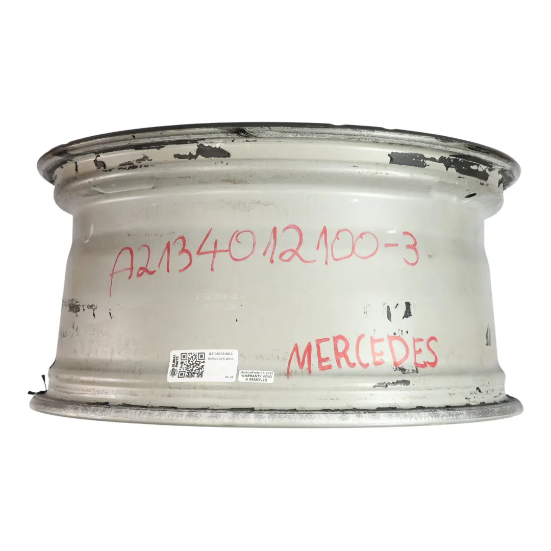 Cerchio Lega Posteriore Nero 19" 9J ET:49 per Mercedes W213 C238 AMG con numero di parte A2134012100 Mercedes W213 C238 AMG Cerchio Lega Posteriore Nero 19" 9J ET:49 - SKU A2134012100-3 - Numero di parte A2134012100