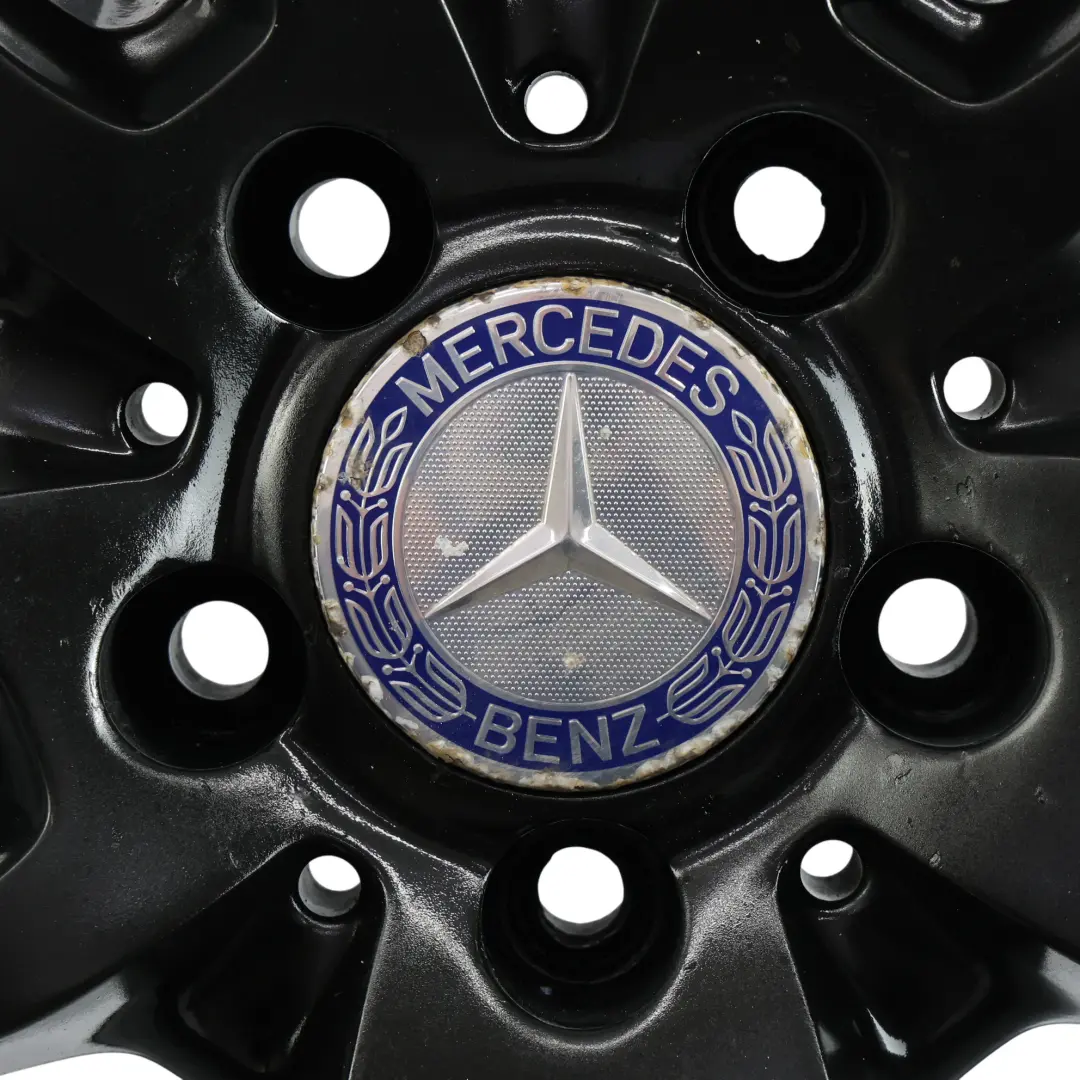 Alufelge Hinten Schwarz 19" 9J ET:49 für Mercedes W213 C238 AMG mit Teilenummer A2134012100 Mercedes W213 C238 AMG Alufelge Hinten Schwarz 19" 9J ET:49 - SKU A2134012100-3 - Teilenummer A2134012100