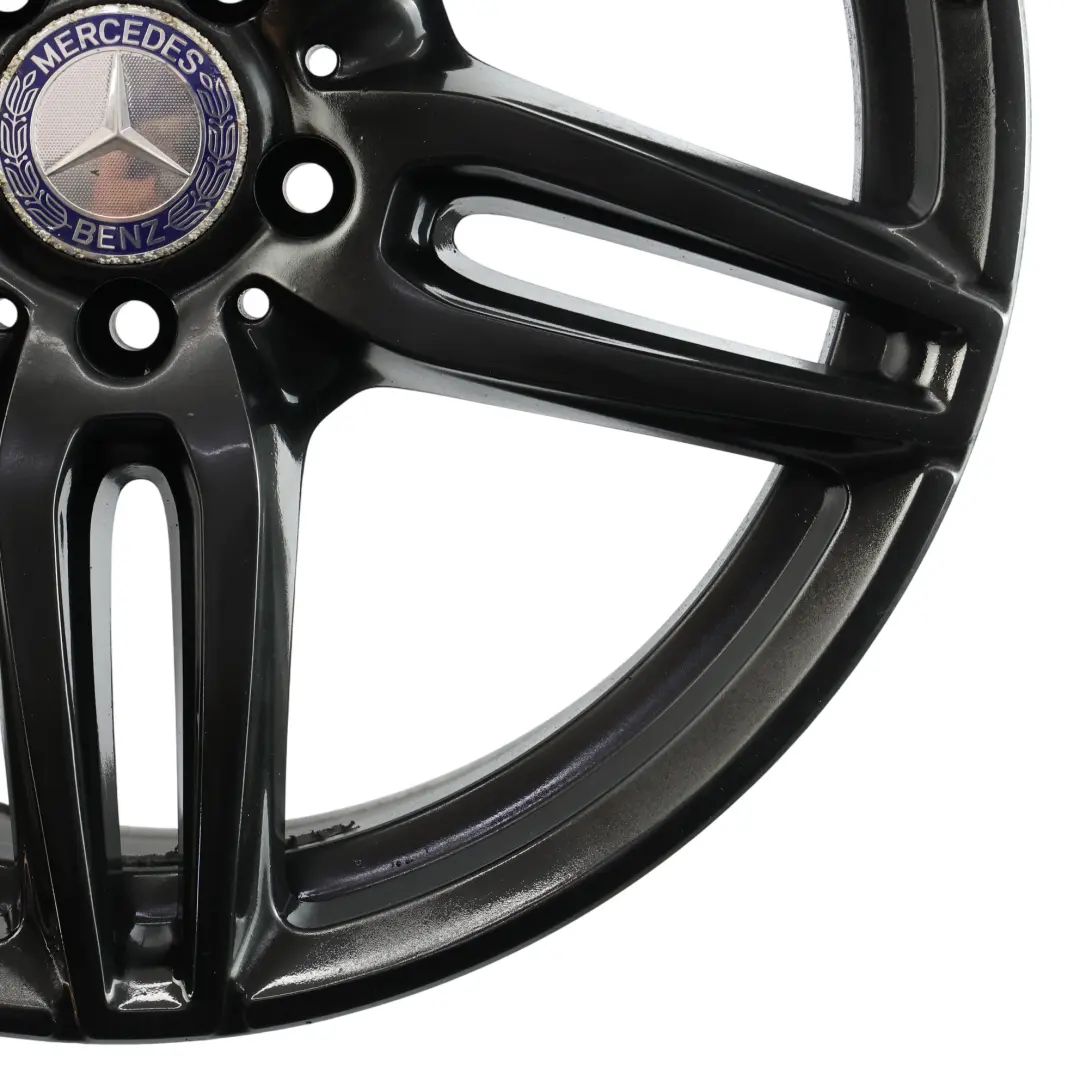 Nero Cerchio Lega Posteriore 19" 9J ET:49 per Mercedes W213 C238 AMG con numero di parte A2134012100 Mercedes W213 C238 AMG Nero Cerchio Lega Posteriore 19" 9J ET:49 - SKU A2134012100-4 - Numero di parte A2134012100