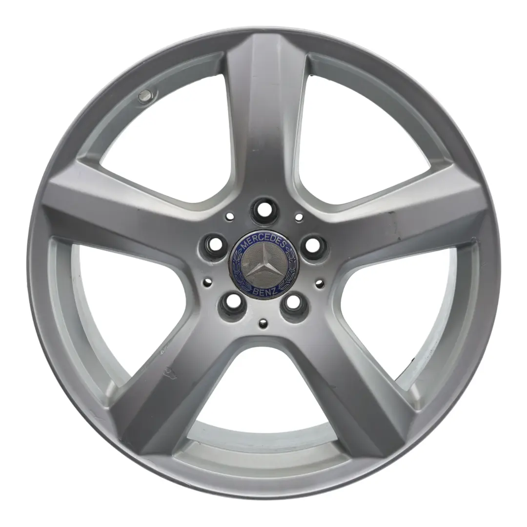W218 Silberne Leichtmetallfelge 18" 8,5J ET:34 5-Speichen für Mercedes mit Teilenummer A2184010102 Mercedes W218 Silberne Leichtmetallfelge 18" 8,5J ET:34 5-Speichen - SKU A2184010102-2 - Teilenummer A2184010102