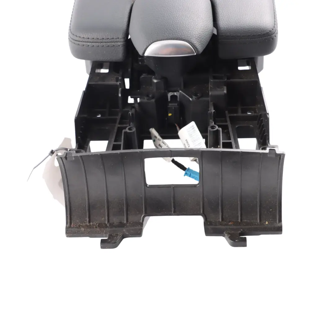 Mercedes C218 Mittelkonsole Armlehne Vorne Schwarz Lederverkleidung - SKU A2186800096-1 - Teilenummer A2186800096