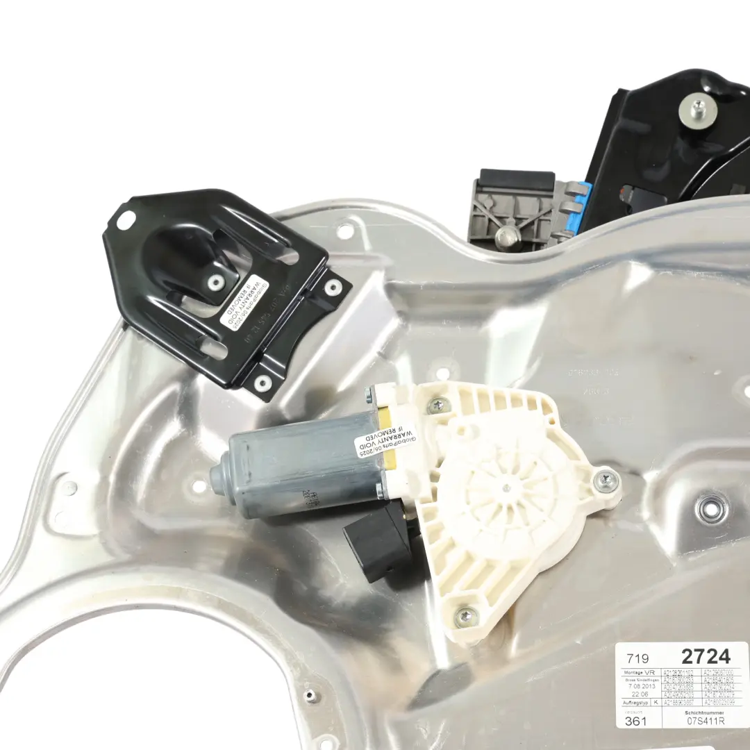 W218 Panel Motor Elevalunas Delantero Derecho Lado Exterior para Mercedes con número de pieza A2187200479 Mercedes W218 Panel Motor Elevalunas Delantero Derecho Lado Exterior - SKU A2187200479 - Número de pieza A2187200479