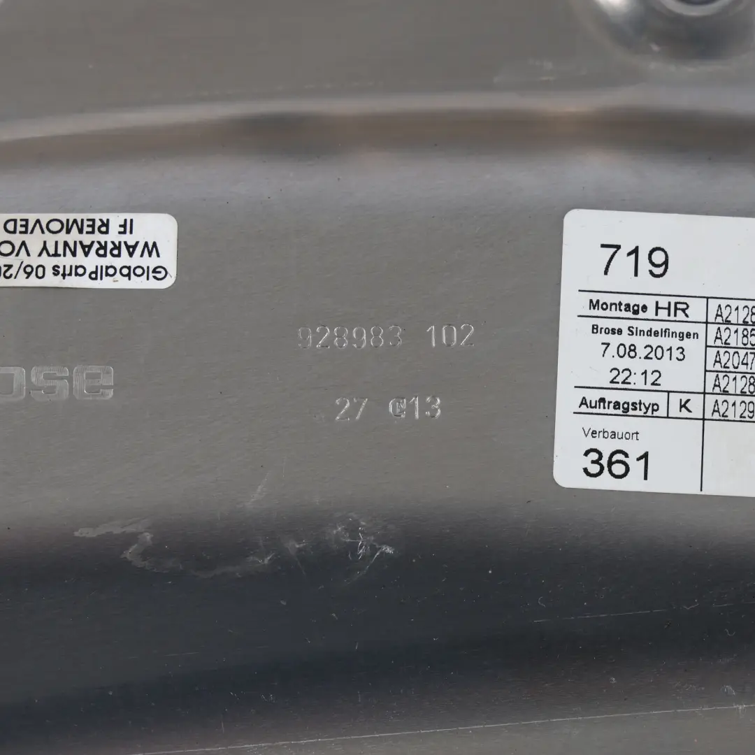W218 Alzacristalli Posteriore Destro Regolatore per Mercedes CLS con numero di parte A2187300479 Mercedes CLS W218 Alzacristalli Posteriore Destro Regolatore - SKU A2187300479-1 - Numero di parte A2187300479