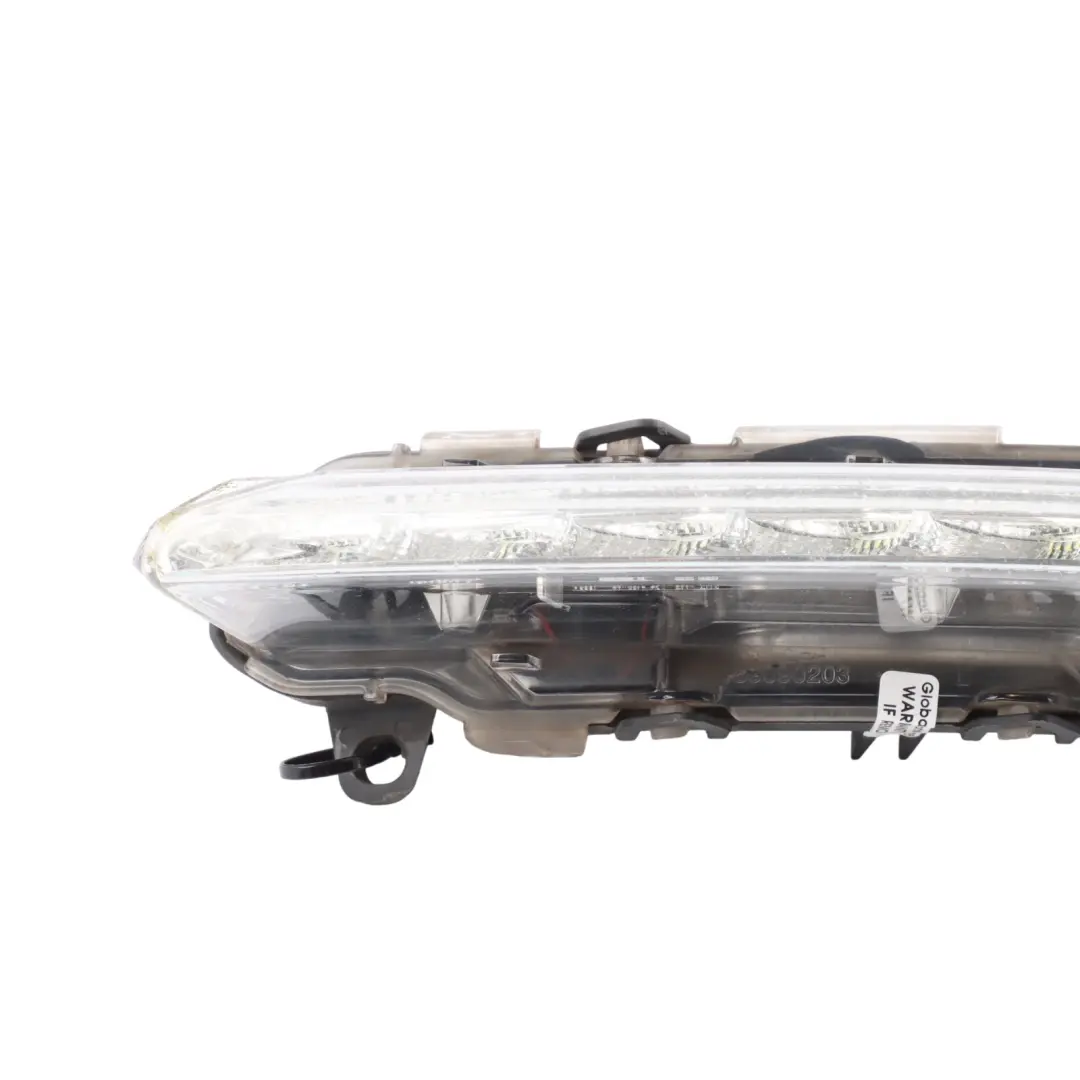 Feu Jour à LED Pour Pare Chocs Avant Gauche pour Mercedes W204 W221 W251 à propos du numéro de pièce A2218201756 Mercedes W204 W221 W251 Feu Jour à LED Pour Pare Chocs Avant Gauche - SKU A2218201756 - Numéro de pièce A2218201756