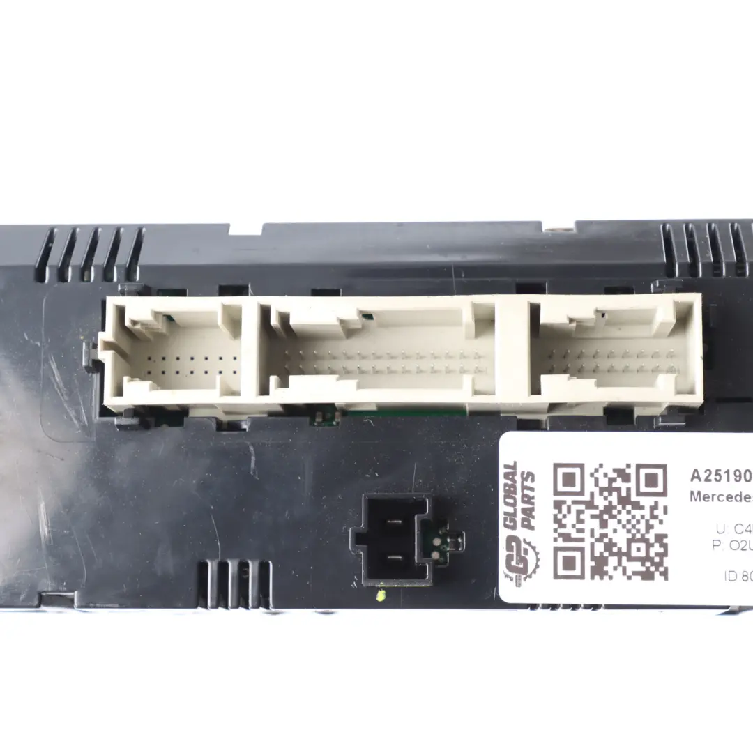 Aire Acondicionado A/C Panel Interruptores para Mercedes V251 con número de pieza A2519063300 Mercedes V251 Aire Acondicionado A/C Panel Interruptores - SKU A2519063300 - Número de pieza A2519063300