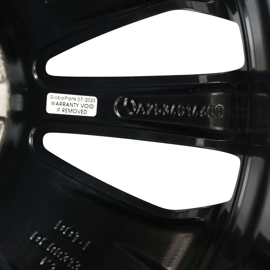 Jante Alliage Bicolore 18" 8J ET:38 pour Mercedes GLC X253 C253 à propos du numéro de pièce A2534014600 Mercedes GLC X253 C253 Jante Alliage Bicolore 18" 8J ET:38 - SKU A2534014600-1 - Numéro de pièce A2534014600