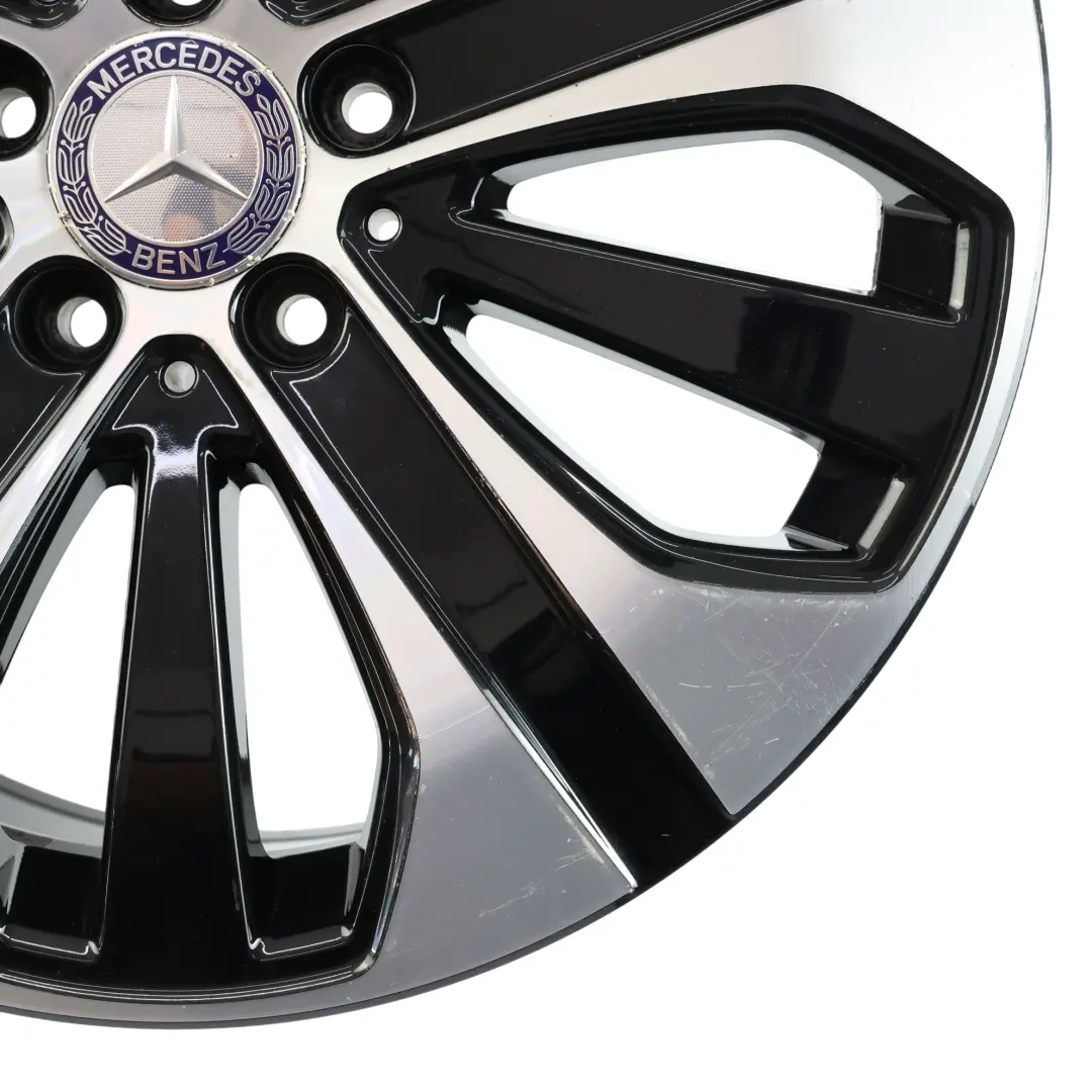 Cerchi In Lega Bicolore 18" 8J ET:38 per Mercedes GLC X253 C253 con numero di parte A2534014600 Mercedes GLC X253 C253 Cerchi In Lega Bicolore 18" 8J ET:38 - SKU A2534014600-2 - Numero di parte A2534014600