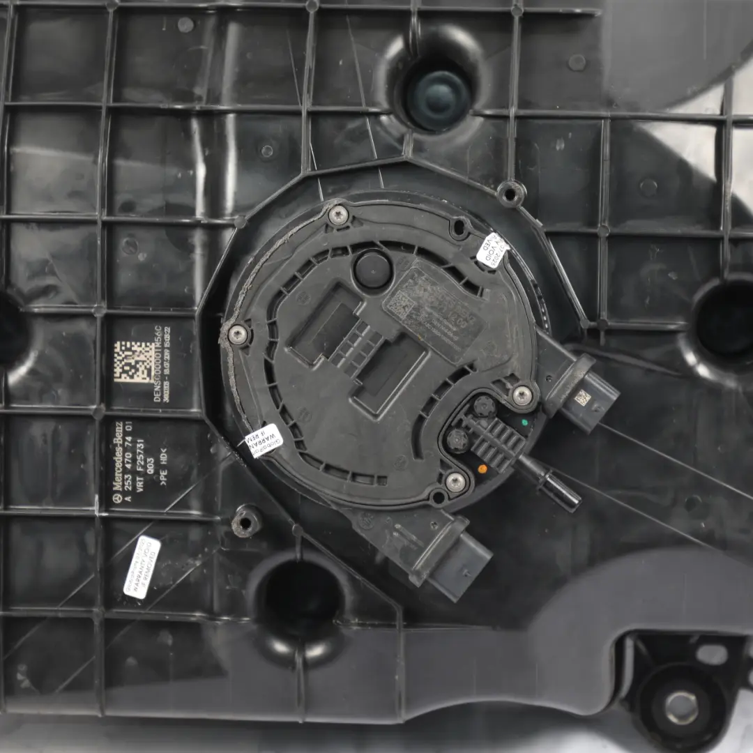 AdBlue Additive Tank Fluid Reservoir Diesel Engine to Mercedes X253 with Part number A2534707401 Mercedes X253 AdBlue Additive Tank Fluid Reservoir Diesel Engine - SKU A2534707401 - Part number A2534707401