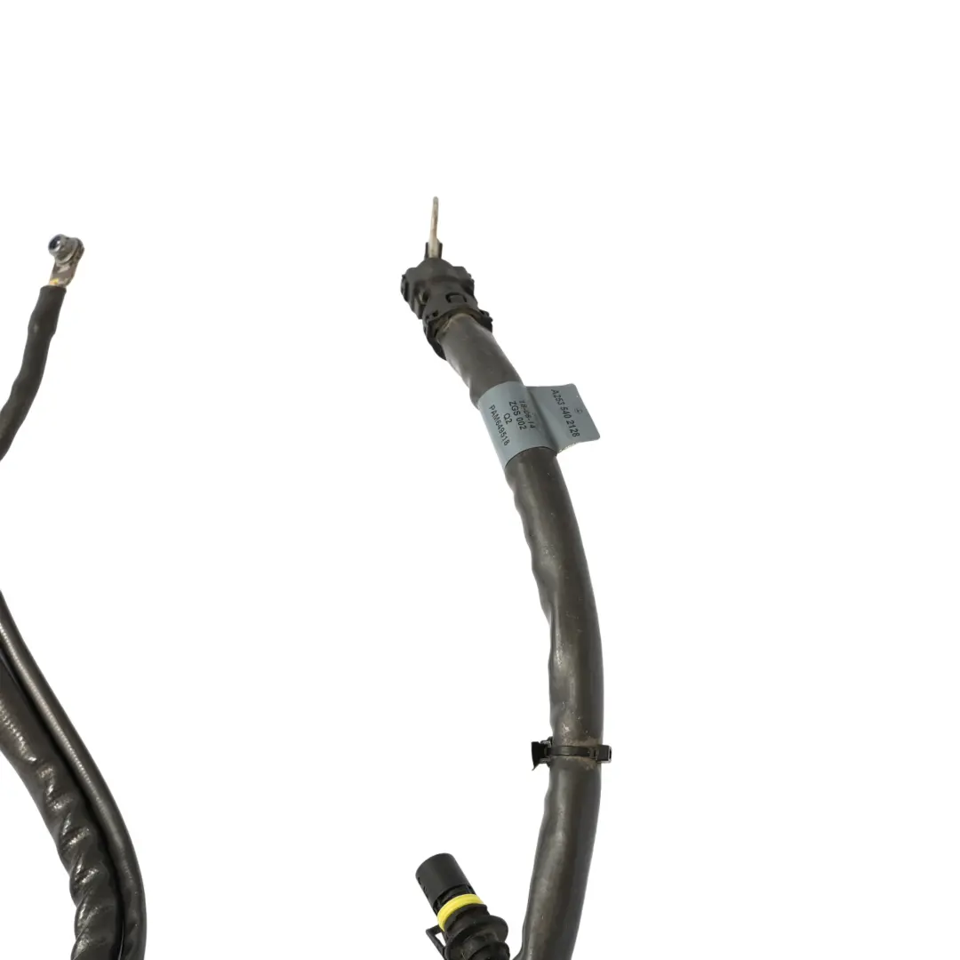 Starter Motor Wiring Harness Cable to Mercedes X253 with Part number A2535402128 Mercedes X253 Starter Motor Wiring Harness Cable - SKU A2535402128 - Part number A2535402128