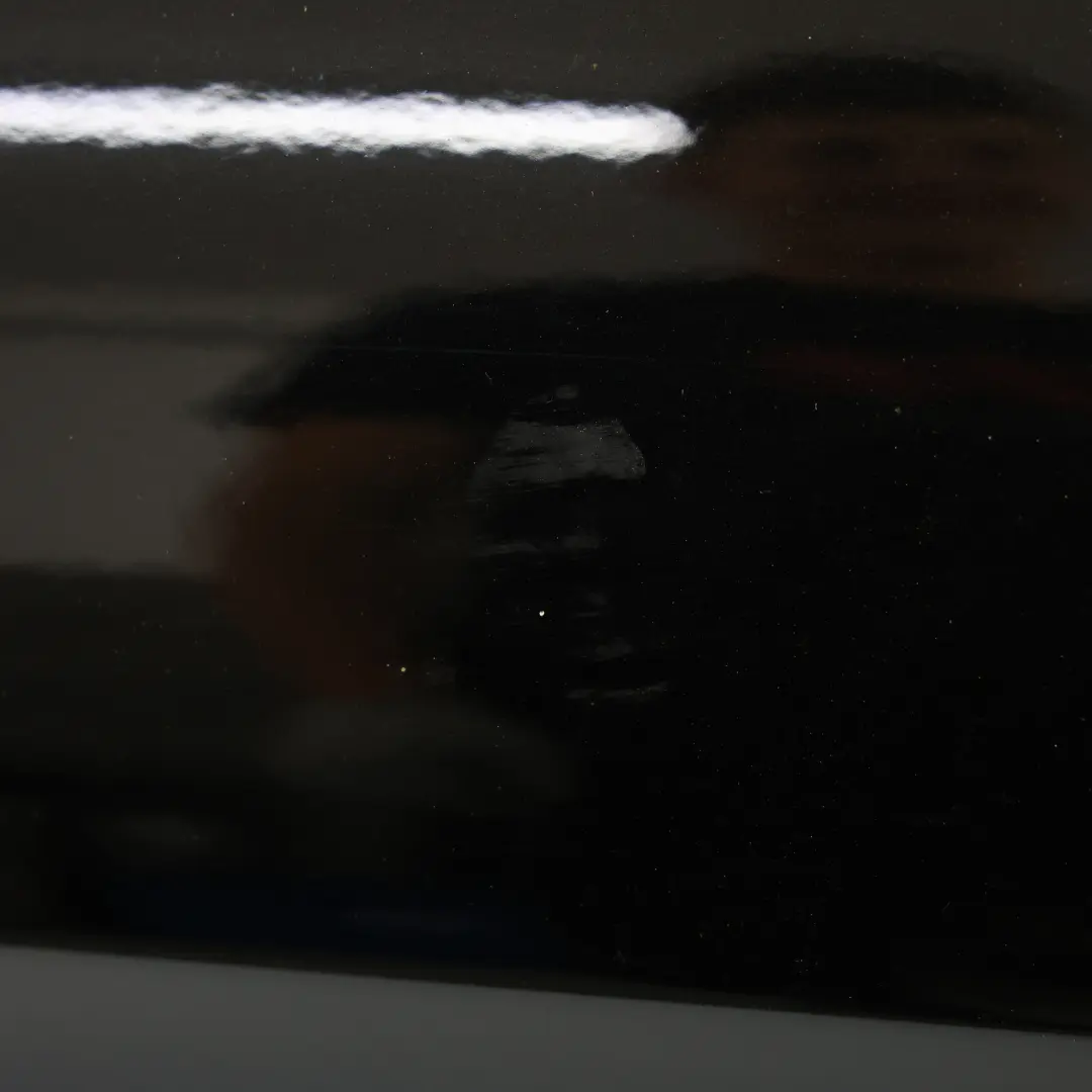 Porta Posteriore Sinistra Obsidian Black Metallic - 197 per Mercedes X253 con numero di parte A2537307304 Mercedes X253 Porta Posteriore Sinistra Obsidian Black Metallic - 197 - SKU A2537307304-OB - Numero di parte A2537307304