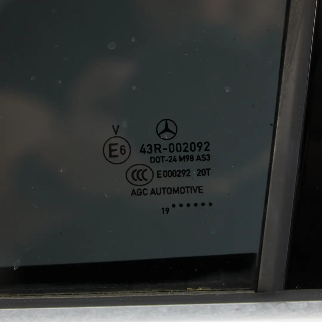 Mercedes X253 Porte Arrière Gauche Obsidian Black Metallic Noir - 197 - SKU A2537307304-OB - Numéro de pièce A2537307304