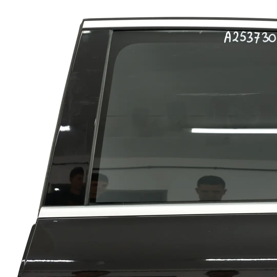 Mercedes X253 Puerta Trasera Izquierda Obsidian Black Metallic - 197 - SKU A2537307304-OB - Número de pieza A2537307304