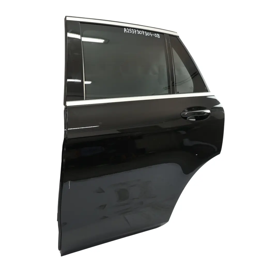 Arrière Gauche Obsidian Black Metallic Noir - 197 pour Mercedes X253 Porte à propos du numéro de pièce A2537307304 Mercedes X253 Porte Arrière Gauche Obsidian Black Metallic Noir - 197 - SKU A2537307304-OB - Numéro de pièce A2537307304
