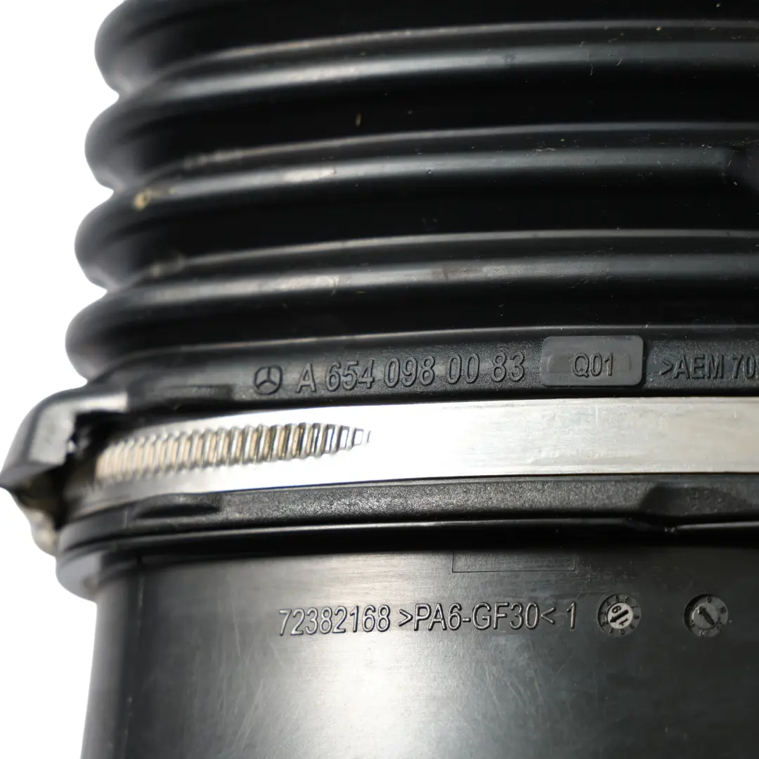 Mercedes W167 C213 C238 Air Inlet Intake Hose Pipe Line A2560900042 - SKU A2560902800 - Part number A2560902800