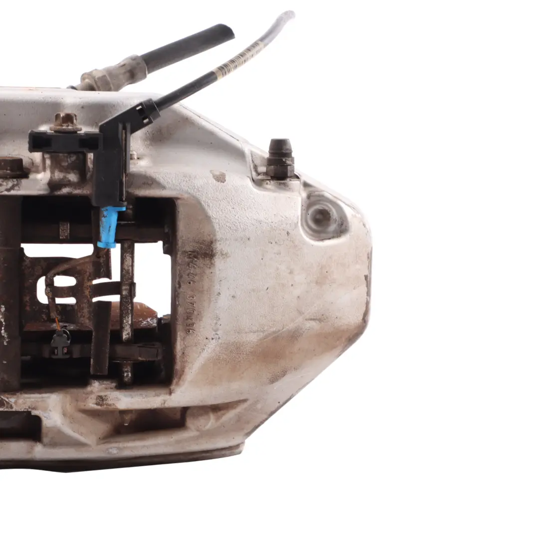 Brake Caliper Front Right O/S AMG Brembo to Mercedes W213 C238 with Part number A2574211000 Mercedes W213 C238 Brake Caliper Front Right O/S AMG Brembo - SKU A2574211000 - Part number A2574211000