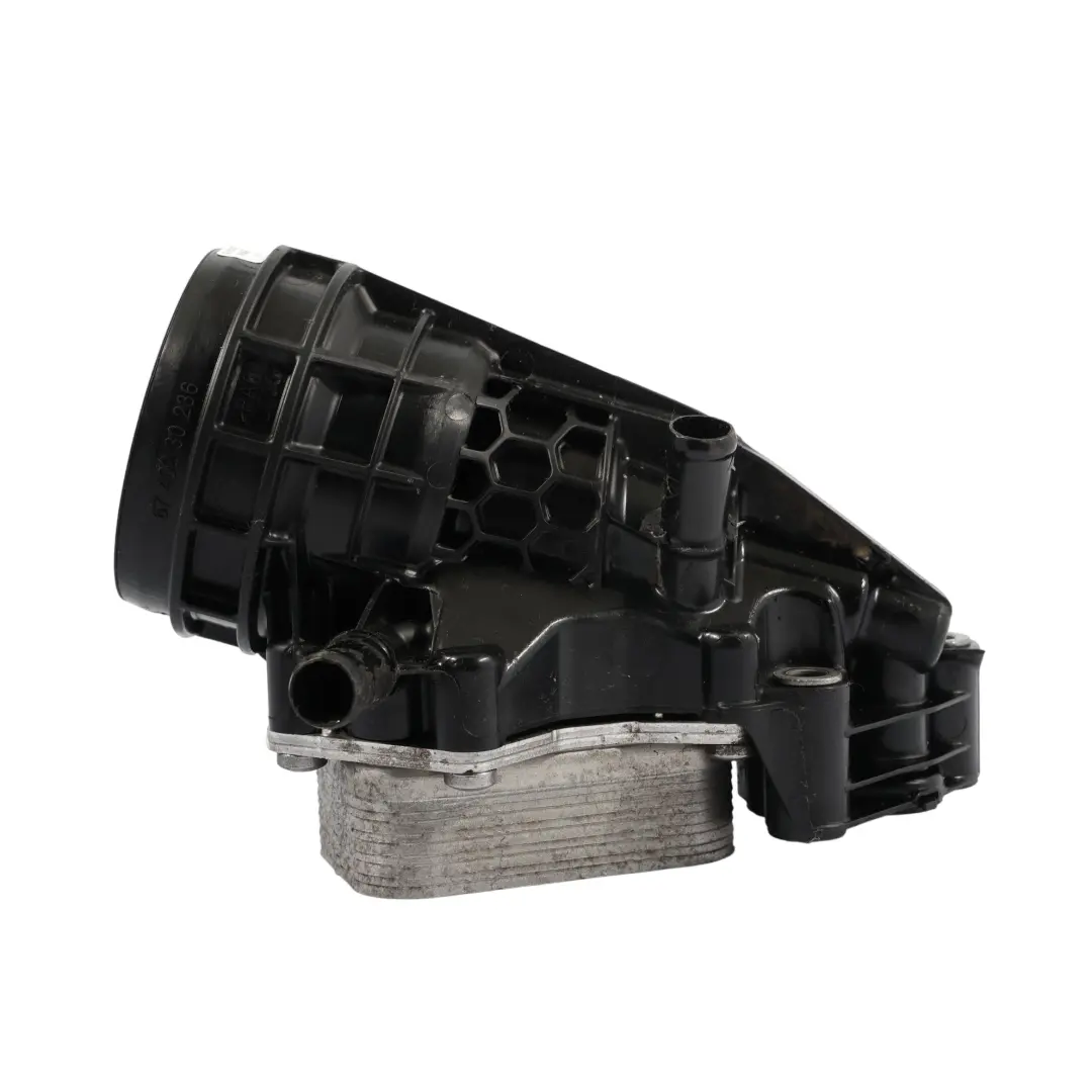 Mercedes W176 W246 Refroidisseur D'Huile Moteur M270 Essence - SKU A2701800810 - Numéro de pièce A2701800810