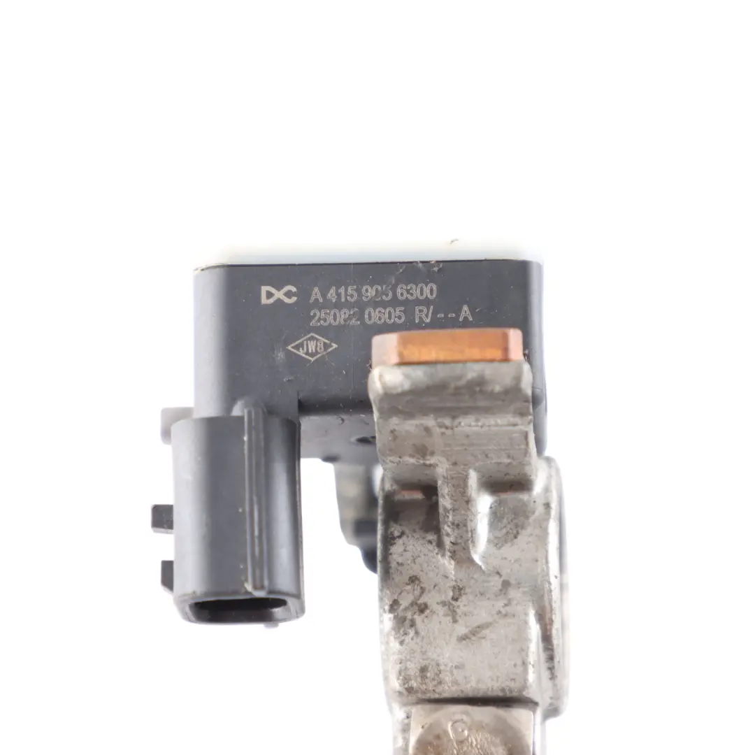 High Voltage Battery Monitor Sensor to Mercedes W415 with Part number A4159056300 Mercedes W415 High Voltage Battery Monitor Sensor - SKU A4159056300 - Part number A4159056300