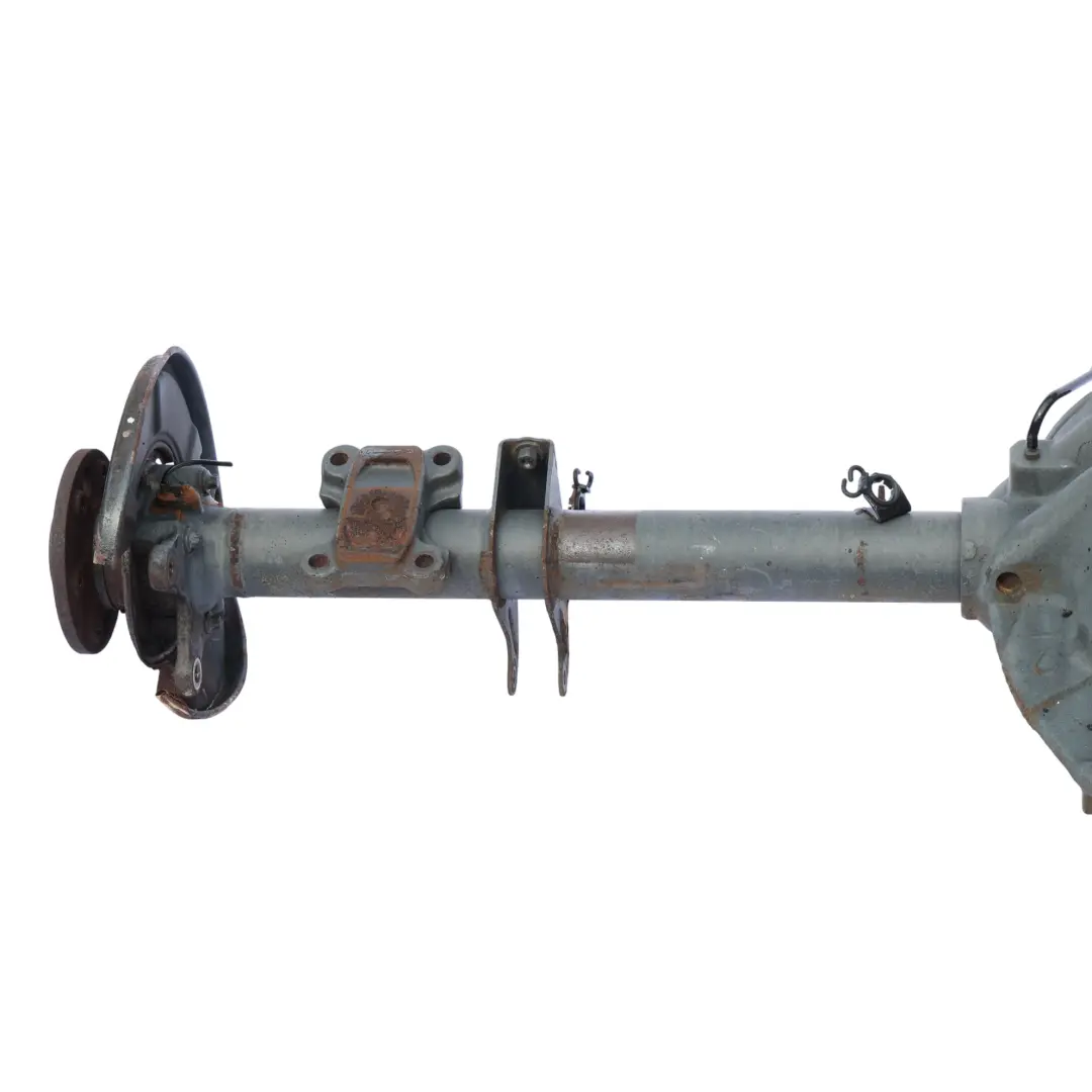 Eje Trasero Diferencial GARANTÍA para Mercedes Sprinter W906 con número de pieza A9063506701 Mercedes Sprinter W906 Eje Trasero Diferencial GARANTÍA - SKU A9063506701 - Número de pieza A9063506701